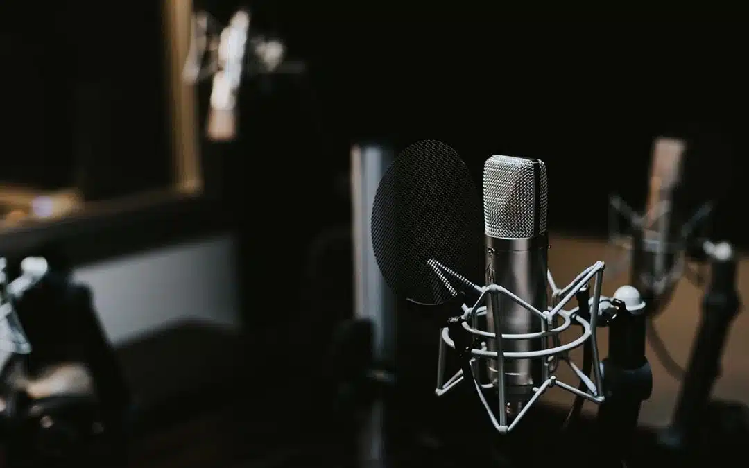 13 Best Investing and Trading Podcasts